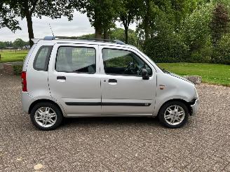 Suzuki Wagon r s-limited 1.3 56kw picture 3