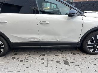 Opel Grandland 1.2 Turbo Hybrid / AUTOMAAT / NAVI / 360CAM / NIEUWSTE MODEL picture 4