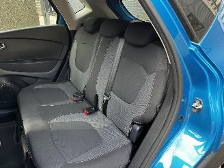 Renault Captur 1.5 dCi NAVI / CRUISE / PDC picture 9