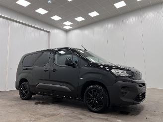 skadebil auto Peugeot Partner 1.5 BlueHDI Autom. DC Navi Airco 2024/6