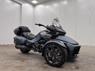 krockskadad bil motor Can-Am  Spyder F3 Limited 2024/1