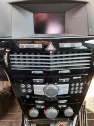 Opel Astra 1.9dti picture 9