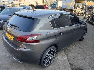 Peugeot 308 08 (L3/L8/LB/LH/LP) Hatchback 5-drs 1.2 12V e-THP PureTech 130 (EB2DTS(HNY)) [96kW] picture 4