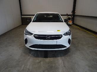 Vaurioauto  passenger cars Opel Corsa 1.2 VTI 2023/3