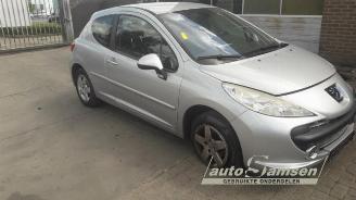 Vrakbiler auto Peugeot 207 207/207+ (WA/WC/WM), Hatchback, 2006 / 2015 1.4 16V 2006/3
