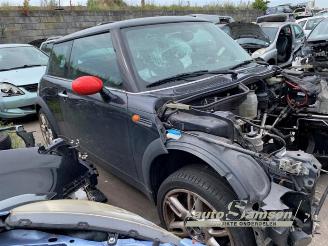 Mini One Mini One/Cooper (R50), Hatchback, 2001 / 2007 1.6 16V One picture 6