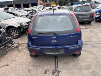 Vrakbiler auto Opel Corsa Corsa C (F08/68), Hatchback, 2000 / 2009 1.2 16V Twin Port 2005/8