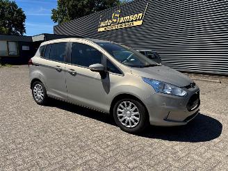 Auto incidentate Ford B-Max  2014/1