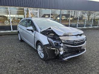Opel Astra 1.6 CDTI 110 16V Combi/o  Diesel 1.598cc 81kW (110pk) FWD picture 1