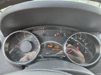 Peugeot 5008 1.6 VTI 16V MPV  Benzine 1.598cc 88kW (120pk) FWD picture 14