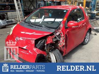demontáž osobní automobily Toyota iQ iQ, Hatchback 3-drs, 2009 / 2015 1.0 12V VVT-i 2010/10