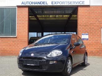 Damaged car Fiat Punto Evo 1.3 M- Jet Street D 80pk Euro5, Airco, Cruise control 2014/5