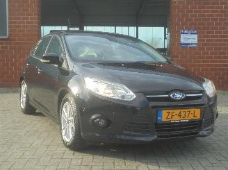 Ford Focus 1.0 EcoBoost Titanium, Airco, Cruise control picture 3