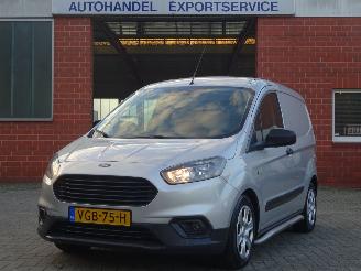 krockskadad bil motor Ford Transit Courier Van 1.5 TDCI Airco, Cruise control, Navi, DAB+, Camera, Schuifdeur 2020/5