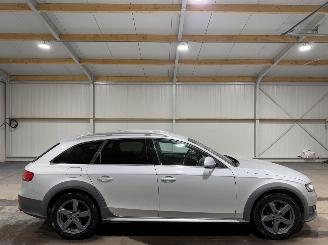 damaged passenger cars Audi A4 allroad 2.0TFSI 155kW Automaat Quattro Pro Line 2011/11