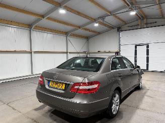 Mercedes E-klasse E200CGI 135kW Automaat Business Class Elegance picture 6