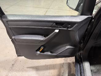 Volkswagen Caddy maxi 2.0TDI L2H1 BMT Trendline picture 33