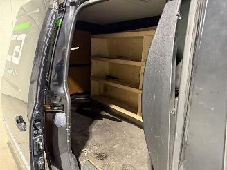 Volkswagen Caddy maxi 2.0TDI L2H1 BMT Trendline picture 36