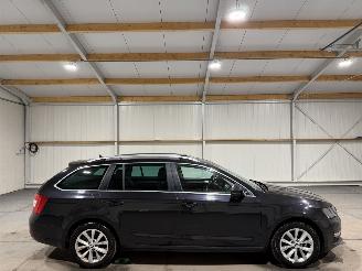 Damaged car Skoda Octavia 1.0TSI 85kW Greentech Ambition Business 2018/5