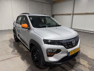 Dacia Spring 27kWh Comfort Plus 33kW picture 3