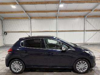 Avarii autoturisme Peugeot 208 1.2PureTech 81kW Clima Allure 2018/8