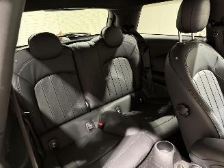 Mini Cooper 1.5 100kW Automaat Cooper Chili picture 47
