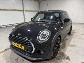 Mini Cooper 1.5 100kW Automaat Cooper Chili picture 10
