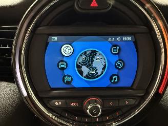 Mini Cooper 1.5 100kW Automaat Cooper Chili picture 39