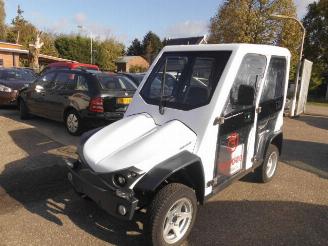 skadebil brommobiel Aixam  COMARTH CROSS RIDER 4P 2014/10