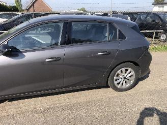 Opel Astra Astra 1.2 Edition picture 10