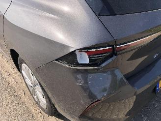 Opel Astra Astra 1.2 Edition picture 14