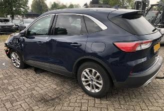 Ford Kuga 2.5 PHEV Titanium picture 5