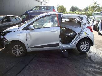 Hyundai I-10  picture 2