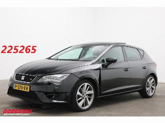 Unfallwagen Seat Leon 1.8 TSI FR 180 PK DSG LED Pano Leder Navi Clima Cruise Camera SHZ 2016/10