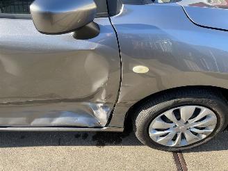 Suzuki Baleno  picture 4