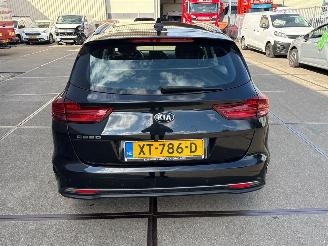 Kia Cee d  picture 3
