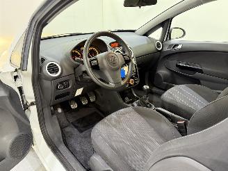 Opel Corsa 1.2 Bi-fuel Color Edition picture 33