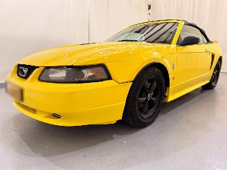 Ford USA Mustang Convertible 3.8 V6 Automaat picture 3