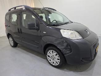 uszkodzony samochody osobowe Peugeot Bipper 1.4i 54kW Schuifdeuren Bjr.2010 2010/6