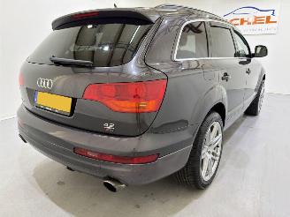 Audi Q7 4.2 FSI QUATTRO 5+2 Design picture 55