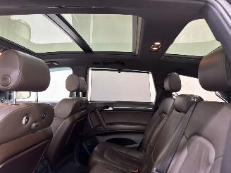 Audi Q7 4.2 FSI QUATTRO 5+2 Design picture 18