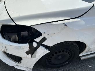 Mercedes B-klasse 220 D  Automaat picture 2