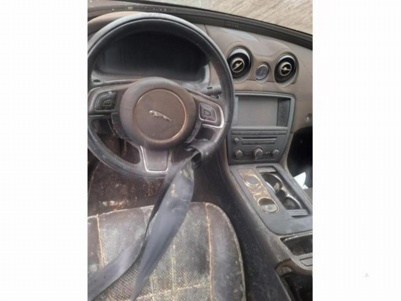 Jaguar XJ XJ (X351), Sedan, 2009 / 2019 3.0 D V6 24V