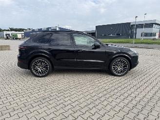 Porsche Cayenne 3.0 Automatik Leder LED Panoramadach Luftfederung picture 8