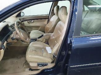 Volvo S-80  picture 6