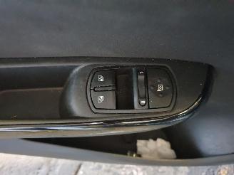 Opel Corsa E P68 1.4 Online Edition picture 27