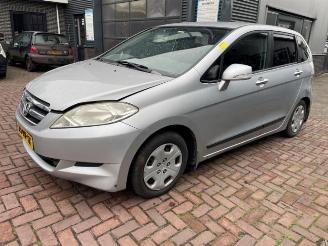 Vrakbiler auto Honda Fr-v FR-V (BE), MPV, 2005 / 2009 1.7 16V 2005/9