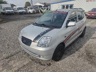 Démontage voiture Kia Picanto 1.0 Zilver S3 Onderdelen G4HE Motor 2004/7