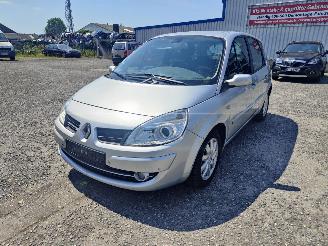 Vrakbiler auto Renault Scenic 1.6 16V Zilver TED69 Onderdelen K4M766 Motor 2007/3