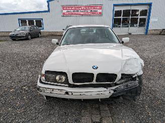 BMW 7-serie 728i E38 picture 2
